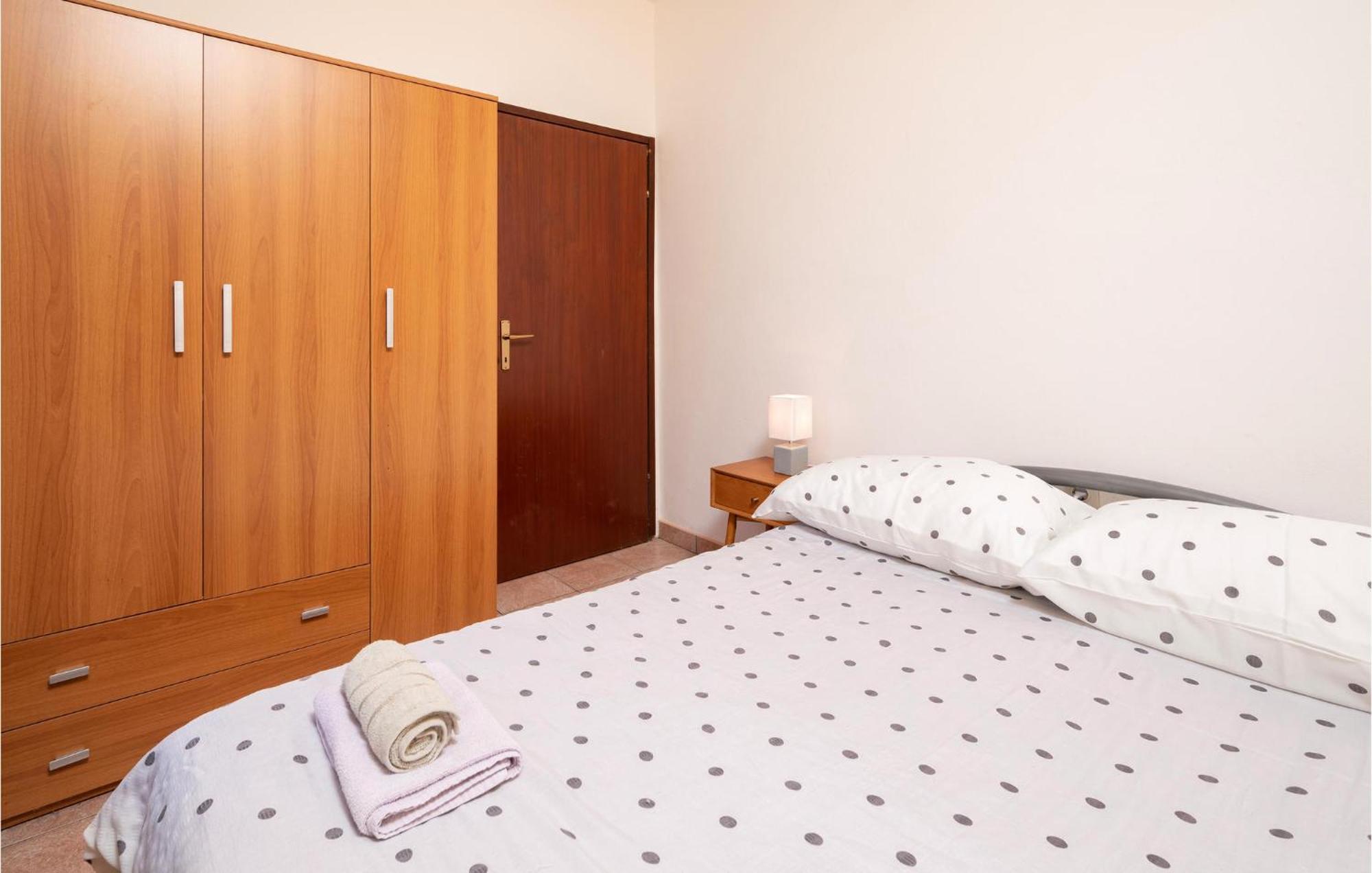 Cozy Apartment In Fazana With Kitchen Esterno foto